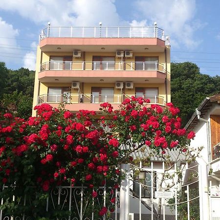 סבטי ולאס Guest House Byki מראה חיצוני תמונה